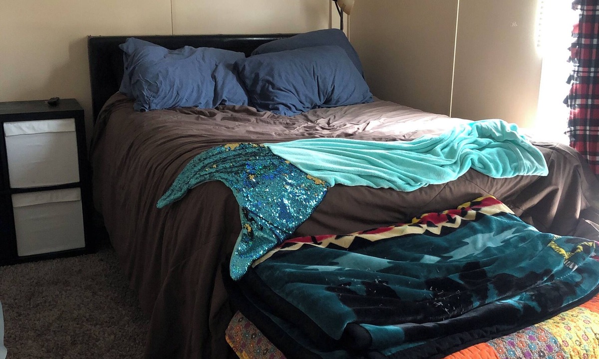 Golden House | 1-bed mobile home with AC, pool,&gym.10 min to Red Rocks 20min Evergreen or City