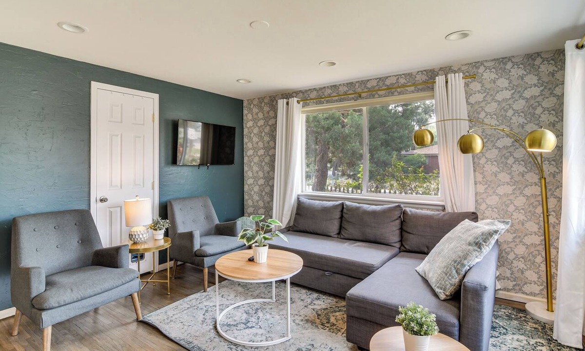 Arvada Cottage | 1 Mi to Olde Town Arvada! Updated Home w/Patio
