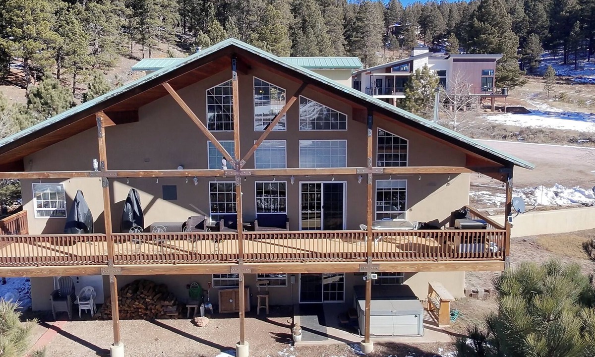 Angel Fire House | 1 MILE to resort, 2 kitchens, hot tub, covered deck, sled hill, fire pit