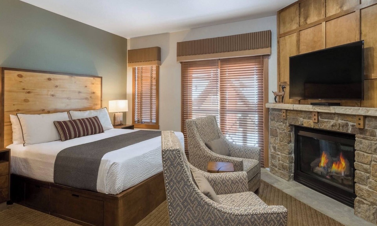 Peak 9 Resort | 3 Hyatt Main Street Station Resort, Hot Tub, Pool