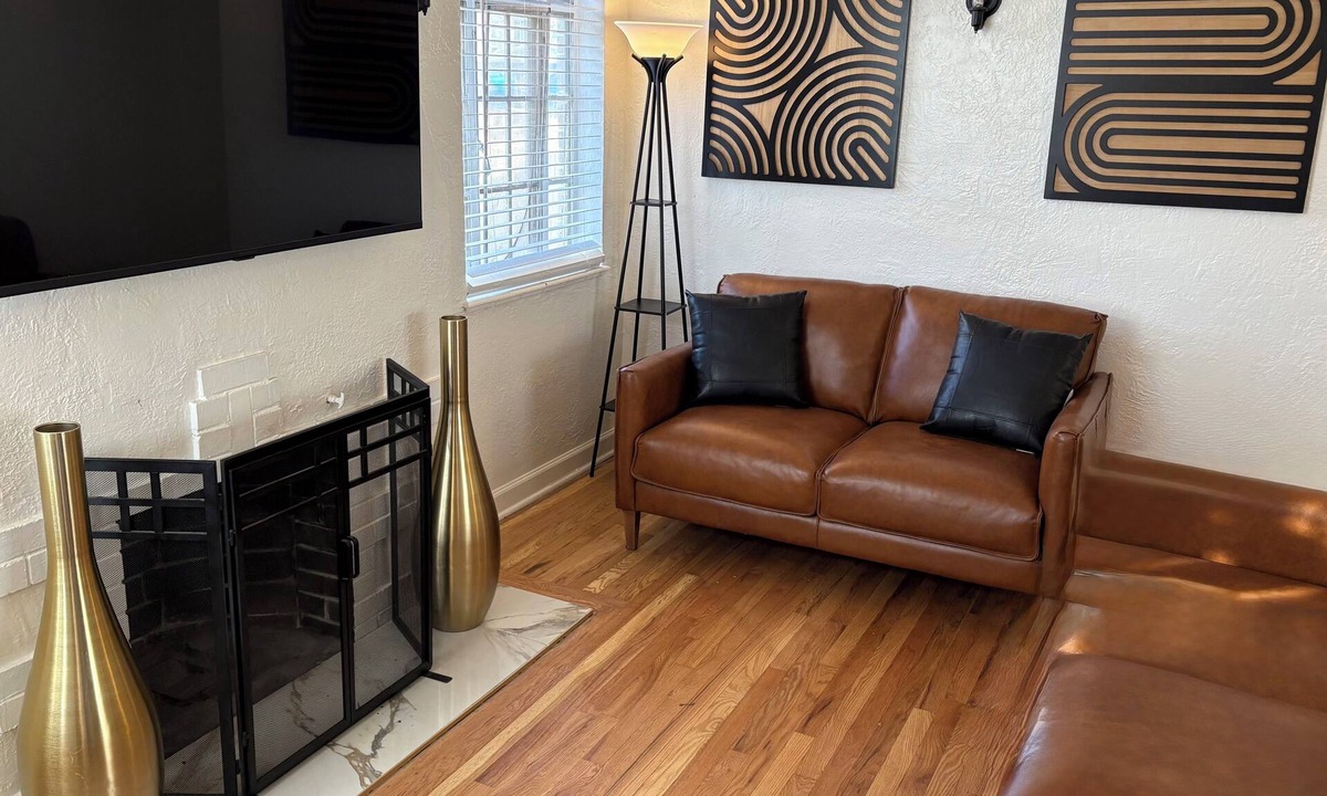 City Park West House | 4-bedroom City Park Getaway
