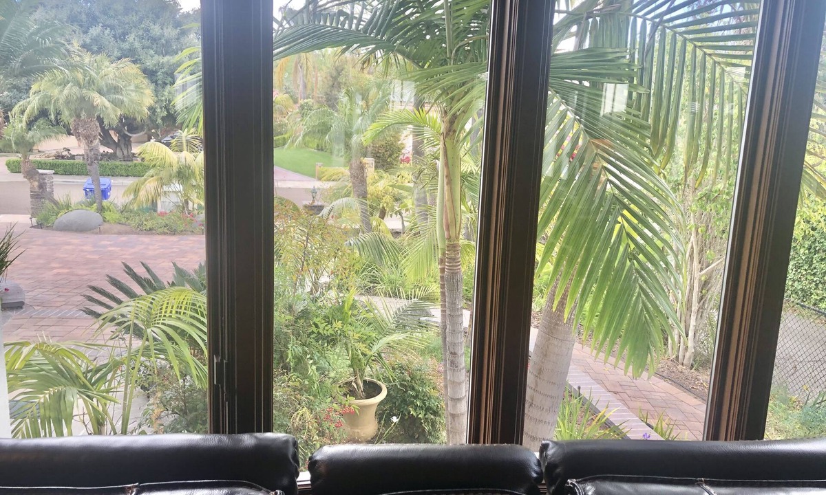 Carlsbad House | 4 mile from the beach, sleeps 2-5 people.