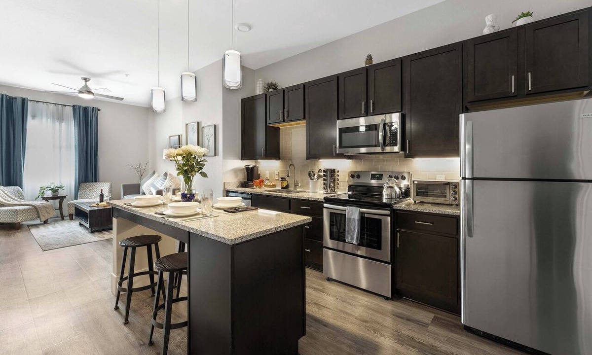 Golden Apartment | 5 Mi to Red Rocks! Updated Home Near Hiking Trails