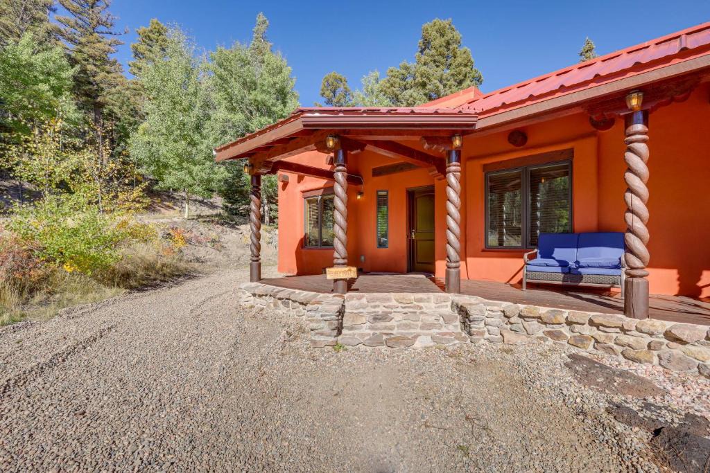 Amalia House | Amalia Mountain Getaway w/Deck, Fireplace!