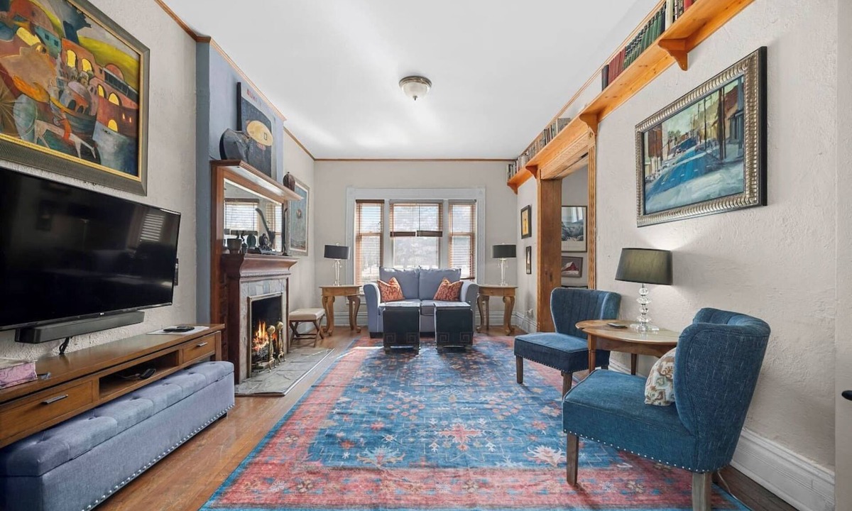 Whittier House | Artsy Victorian I Near RINO I Downtown