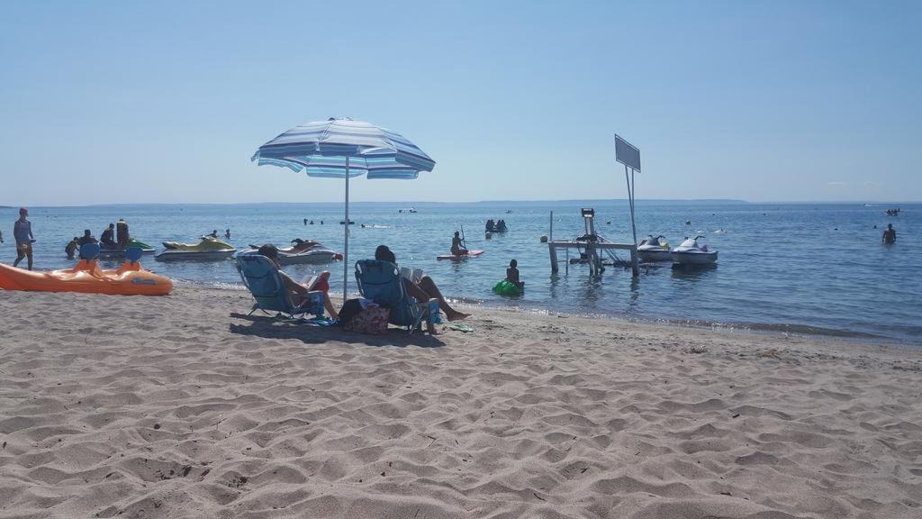 Balm Beach House | Beautiful Beach Front Resort - 2 Bedroom Standard Suite (C)