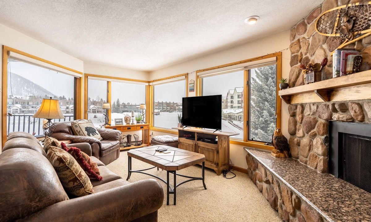 Lakeside Village Condo | Beautiful Mountain Views, Next to Keystone Lake, Steps to Shops and Dining