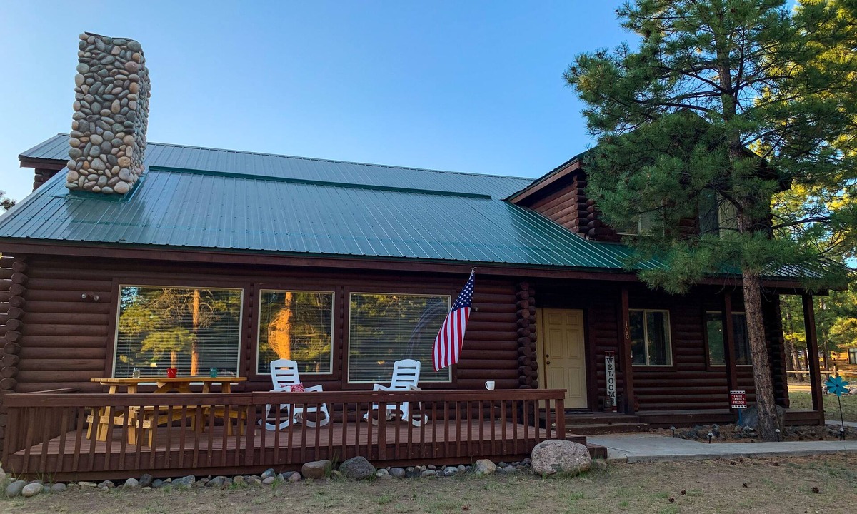 South Fork House | Beautiful OHV Friendly Lodge, Sun Room, Close Walk to River, Deck, Fire Pit