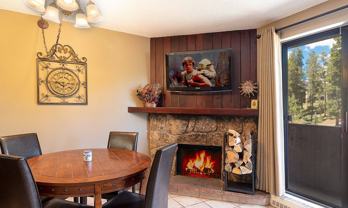 Peak 9 Condo | Beaver Run Resort. Ski-In/Ski Out. Pools. Hot Tubs