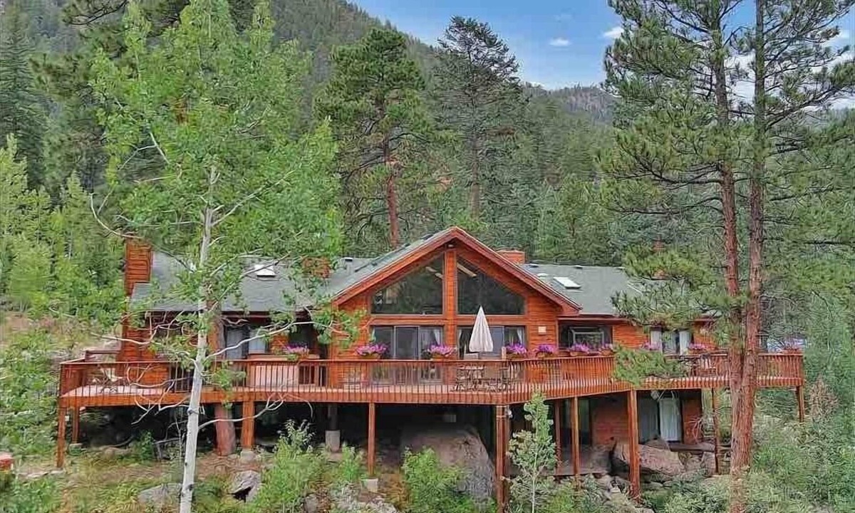 Woodland Park House | Cabin at Pike's Peak Falls