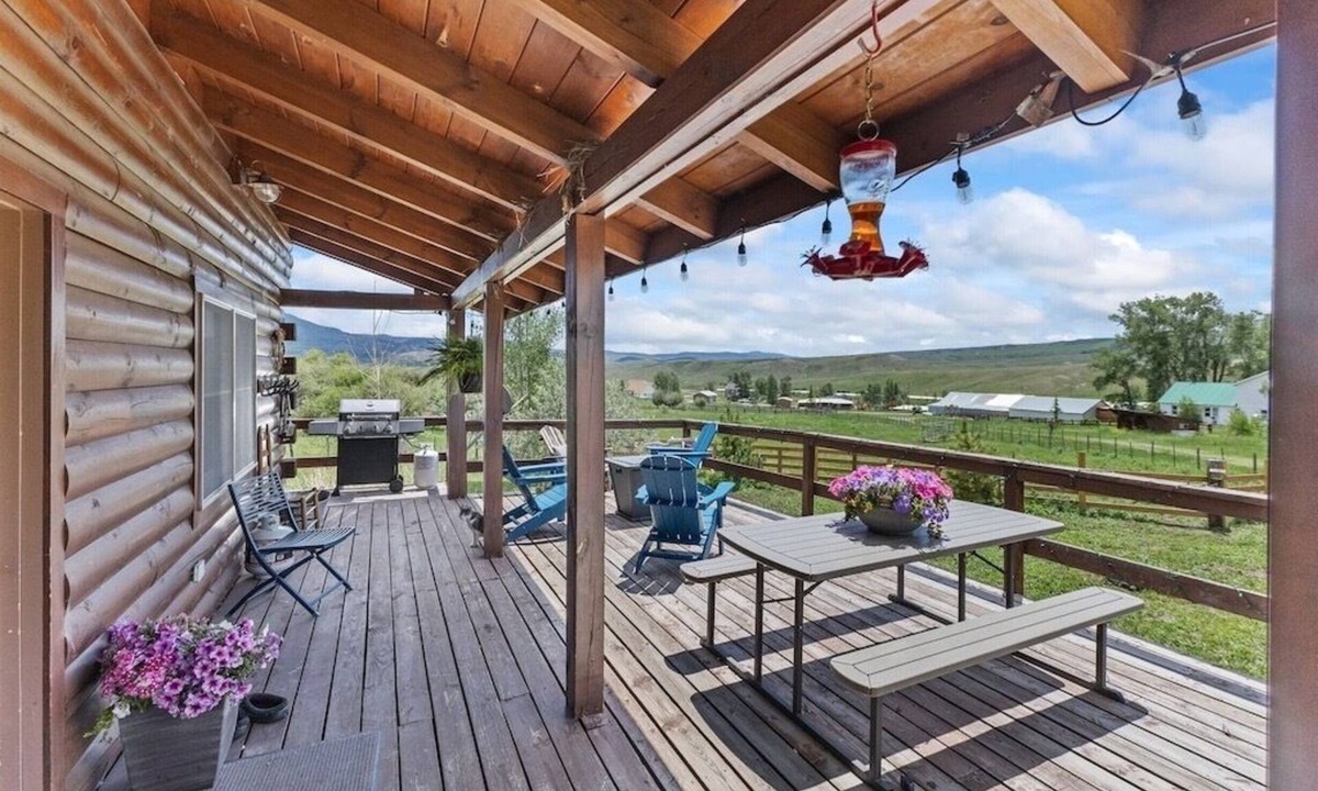 Burns House | Charming 3-bedroom cabin in Yampa for a cozy getaway