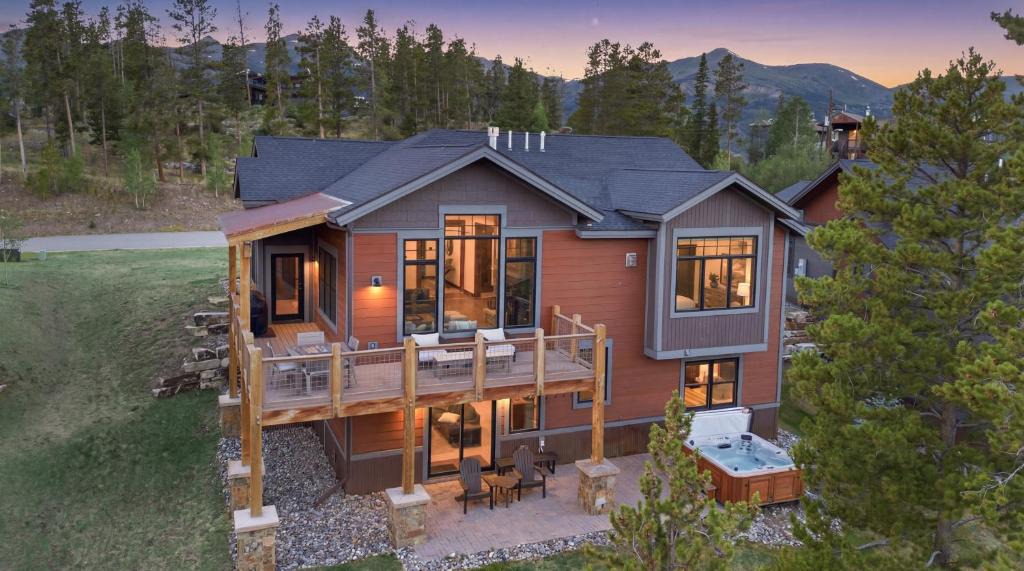 Baldy Mountain House | Cherrybrook Chalet