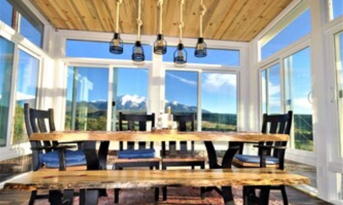 Salida House | Cliffside Home at Shaw's River Ranch with some of the best views on the planet.