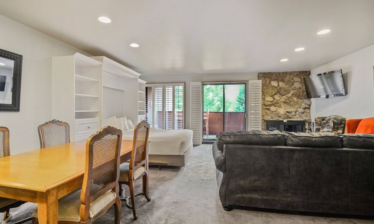 Copper Mountain Village Condo | Copper Mountain Inn 1 Bedroom Condo #344/347 by RedAwning