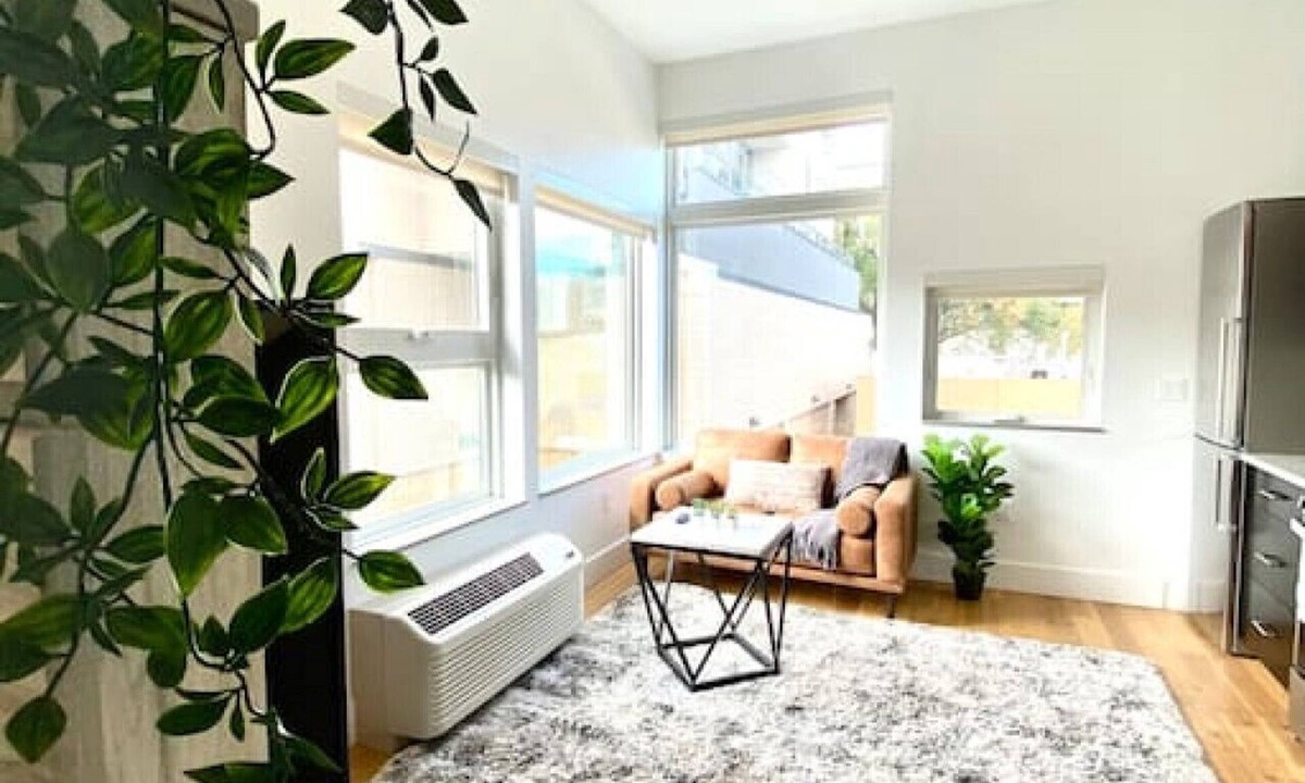 Cherry Creek Apartment | Cozy Cherry Creek Studio