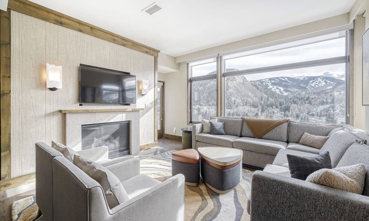 Avon Hotel | CRBC - Riverfront 2BR Resort Suite, Ski-In/Out, Ski Valet, Hot Tub, Pool, Spa
