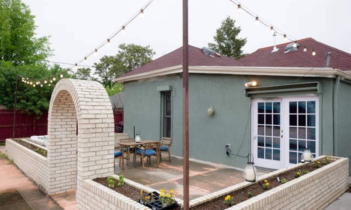 Sunnyside House | Eco-Friendly 3BR 1BA Sunnyside Bungalow