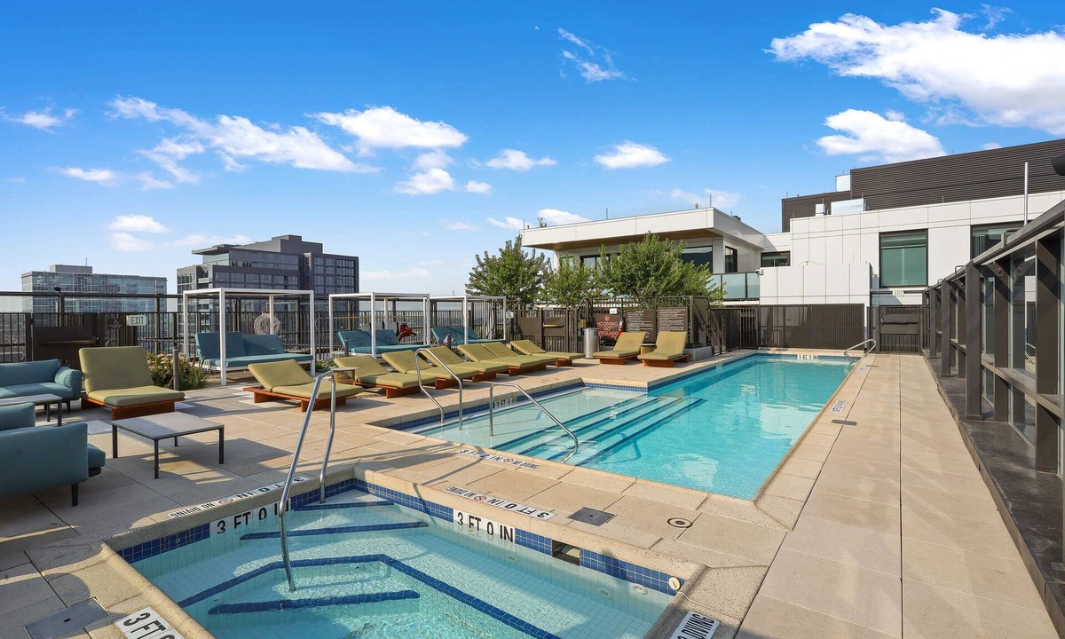 LoDo Condo | Exceptional Downtown Penthouse - Spacious Terrace