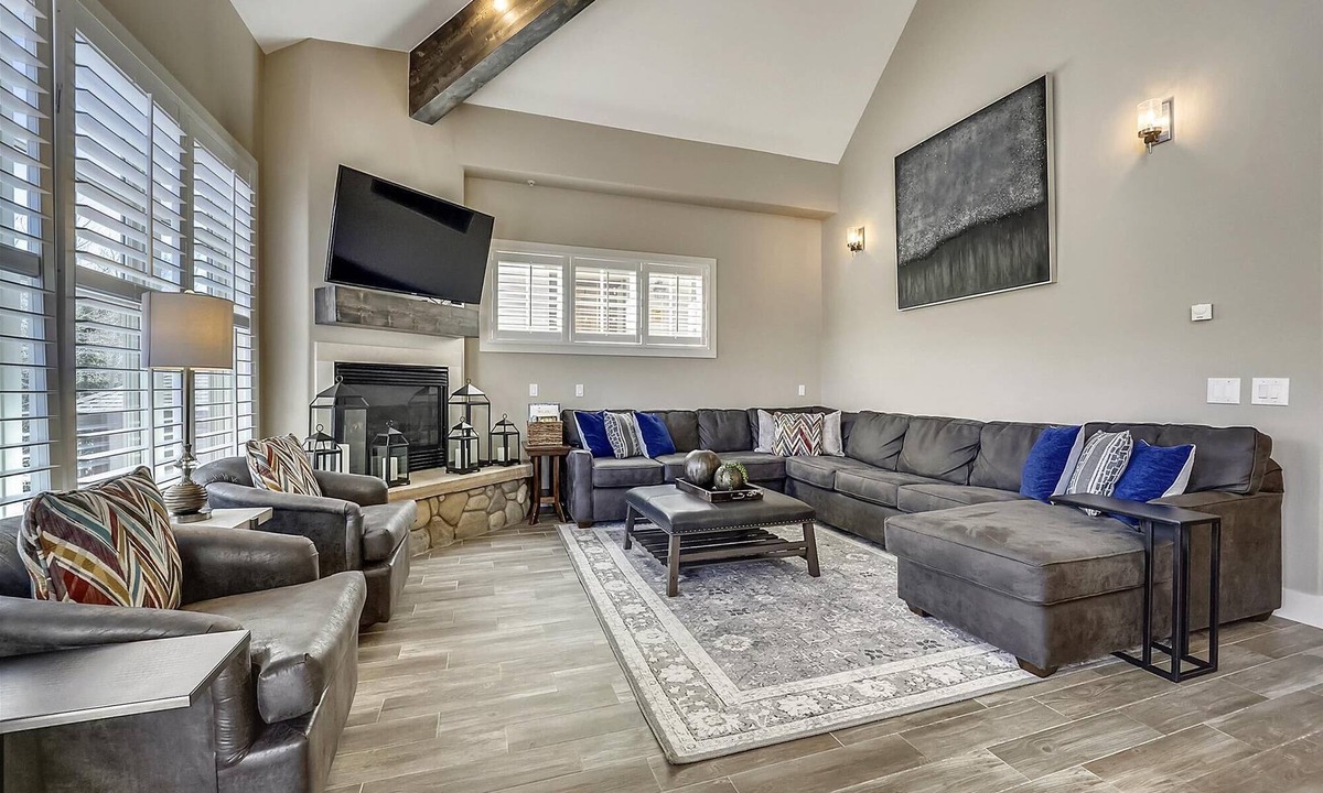 Warrior's Mark Condo | Experience mountain living in style at Corral 306E, a spacious, remodeled condo in Breckenridge!