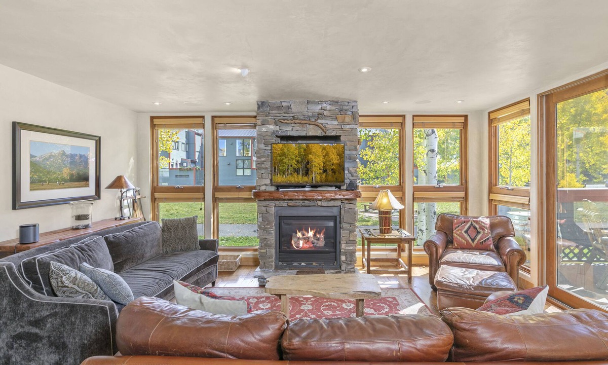Telluride Condo | Experience Telluride this SUMMER! Book now