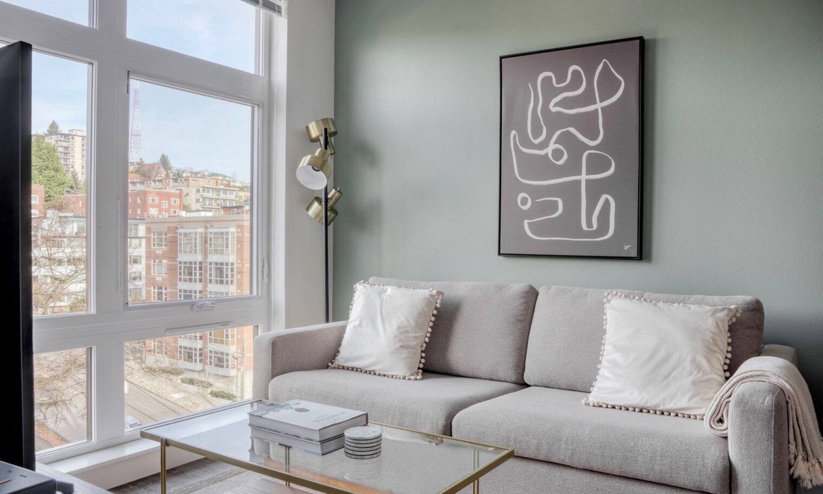 Lower Queen Anne Apartment | Fab Lower Queen Anne 1BR w/Game Room & Shared Garden, by Blueground