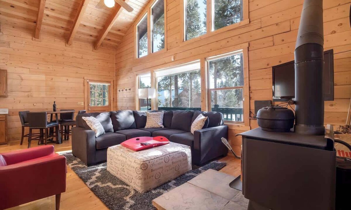 Breckenridge Cabin | Forest Cabin w/Hot Tub, Near Breckenridge Trails