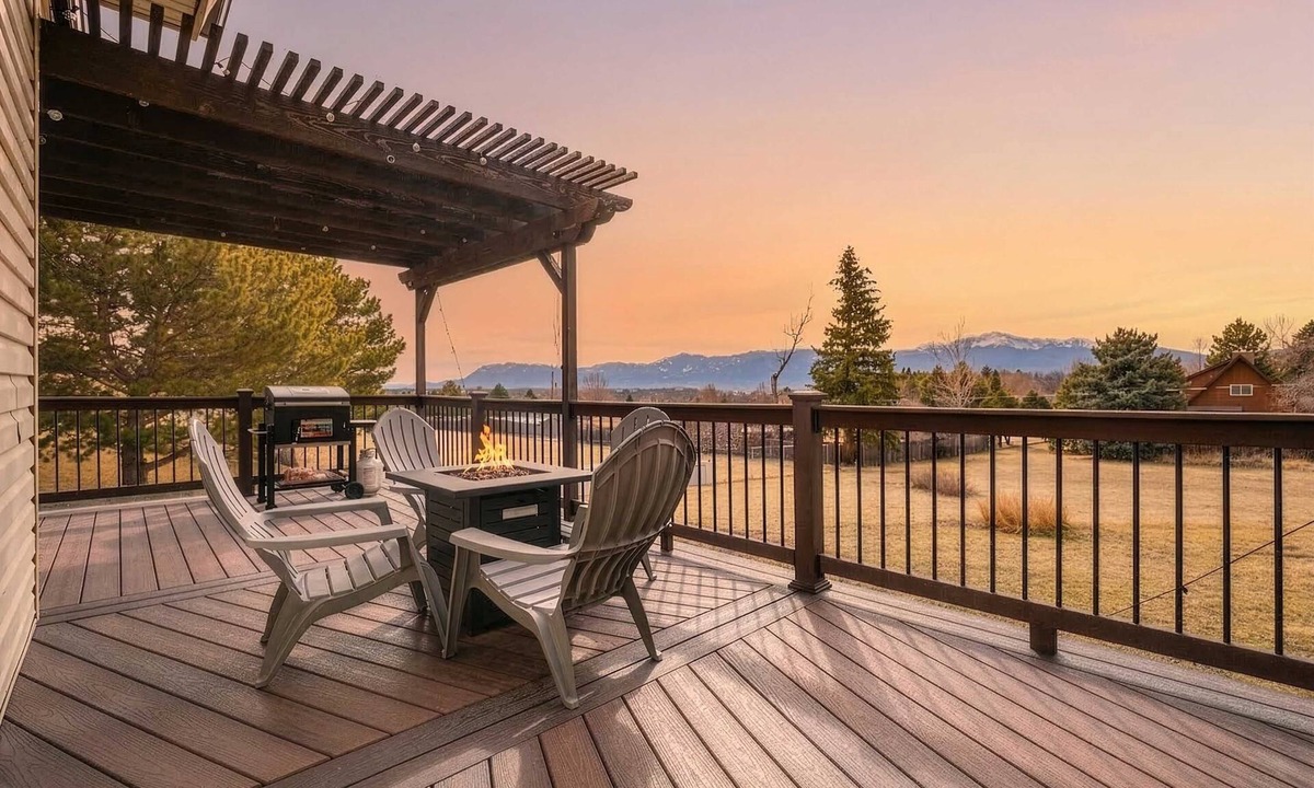 Park Vista House | Foxwood Acres! Hot Tub & Deck Mountain Views Home