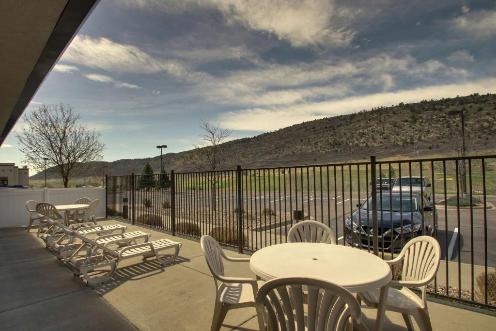 Ken Caryl Hotel | Hampton Inn & Suites Denver Littleton