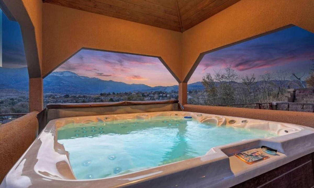 Colorado Springs Apartment | Highland Heights