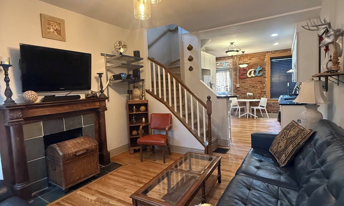 Baker House | Hip S. Broadway 2 BR Historic Denver, Private yard