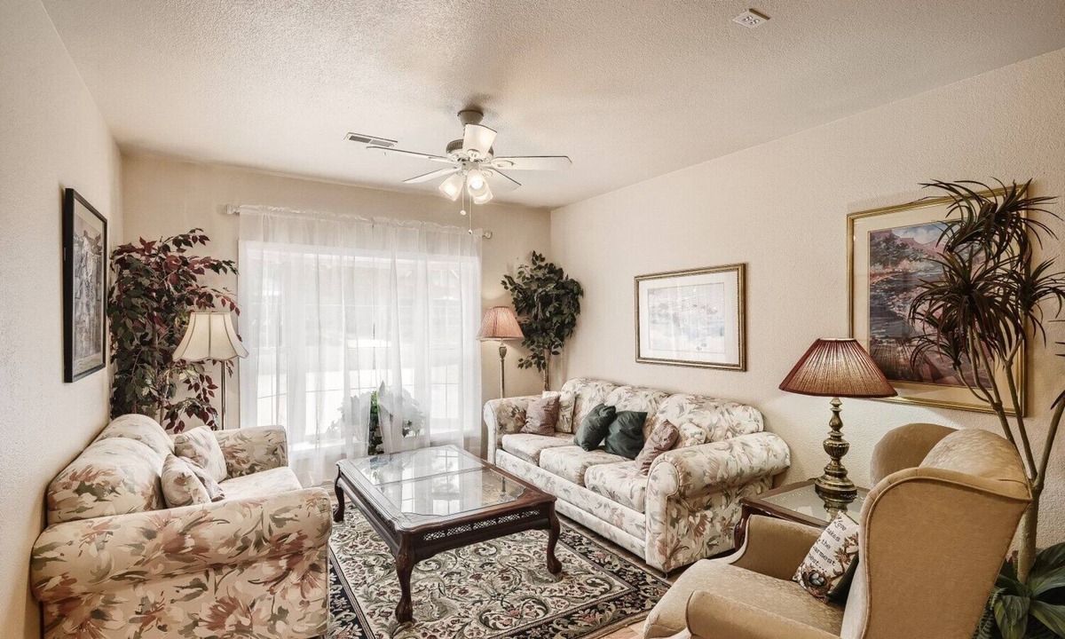 Colorado Springs Condo | Historic Westside Home: Central Location, AC & Game Room