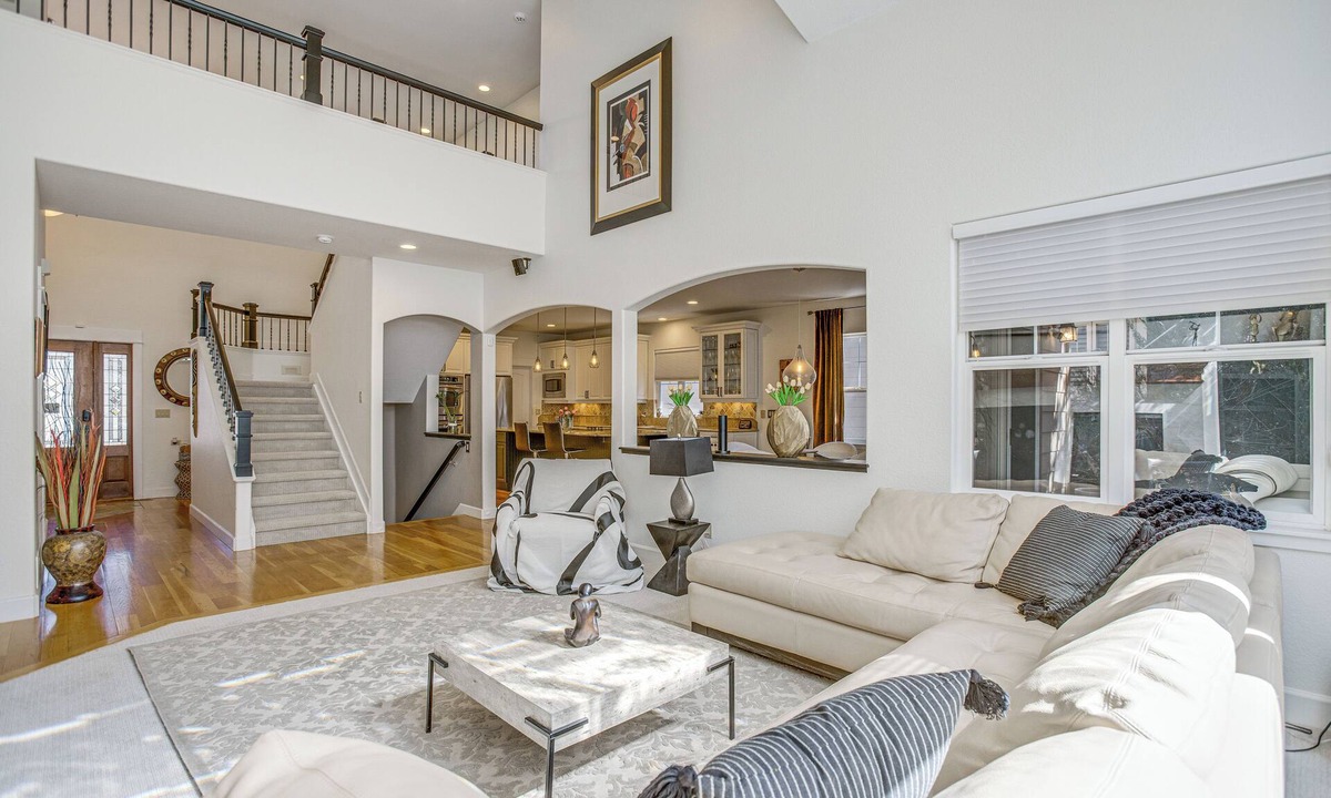 Tallyn's Reach House | Home Theater & Game Area! Spacious Home in Aurora