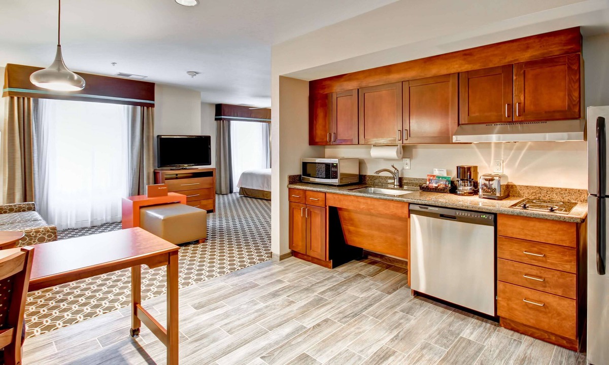 Greeley Hotel | Homewood Suites by Hilton Greeley