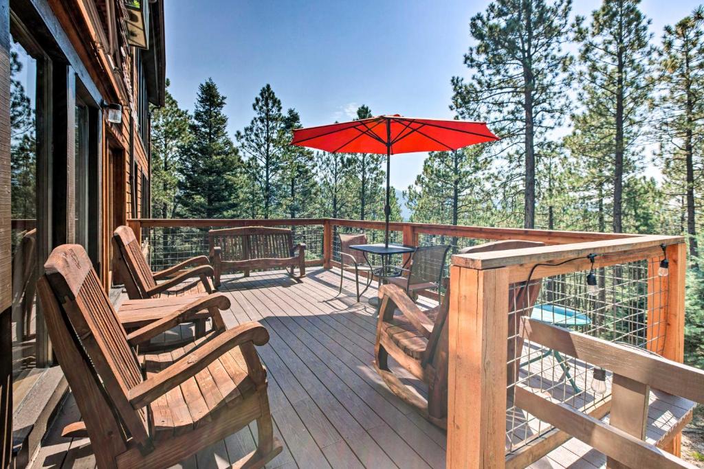 Angel Fire House | Hot Tub, Game Room: Spacious Angel Fire Retreat!