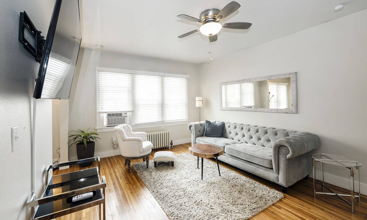 West Colfax House | Kasa | Cozy 1 BD + Near Local Eateries | Denver