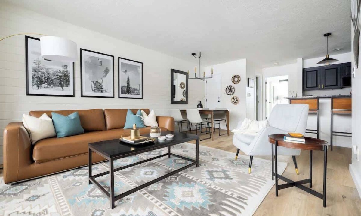 Lakeside Village Condo | Keystone Lake | MTN View | Pool-Hot Tub-Gym-Sauna