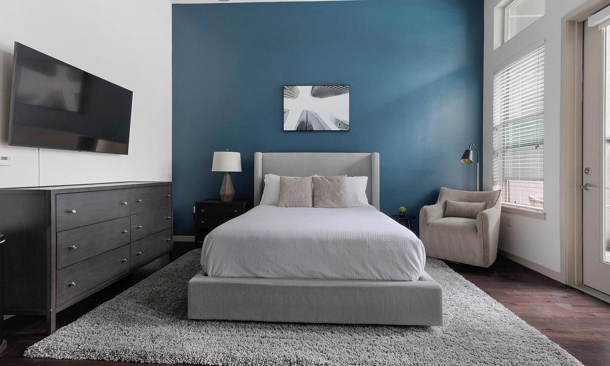 West Colfax Apartment | Landing | Amazing Studio, Gym, Pool