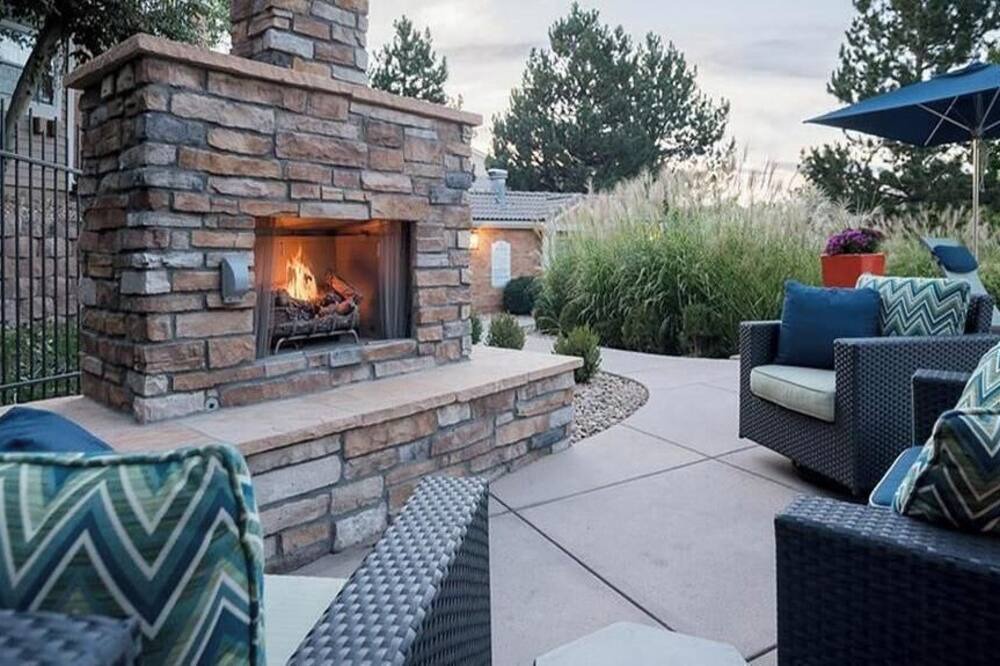Westridge Apartment | Landing at The Bluffs at Highlands Ranch - 1 Bedroom in Westridge
