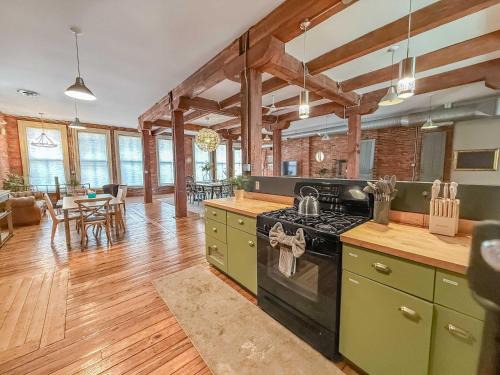 Cleveland House | Loft 40