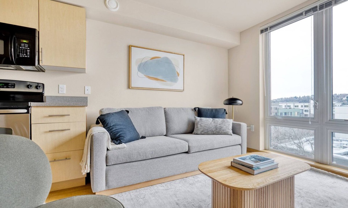 Lower Queen Anne Apartment | Lovely Queen Anne 1BR w/Gym, W/D, Lounge & Roof Deck, by Blueground