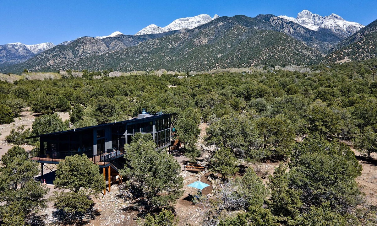 Baca Grande House | LOVERS WAY TREEHOUSE RETREAT Island of privacy, can see 14ers & Great Sand Dunes