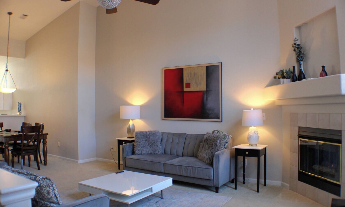 Meadow Hills House | Luxury 2BR Townhome close to Cherry Creek Reservoir with attached Garage