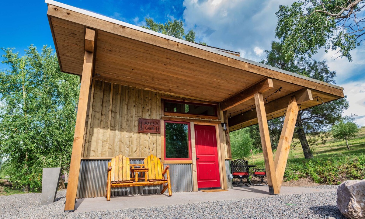 Red Bluff Estates Cabin | Max's Cabin at Tiny Timbers Resort and Spa!
