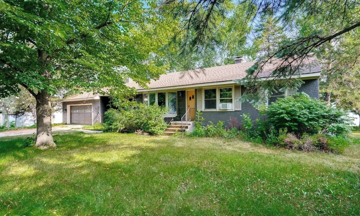 White Bear Lake House | Midcentury Lake Home!