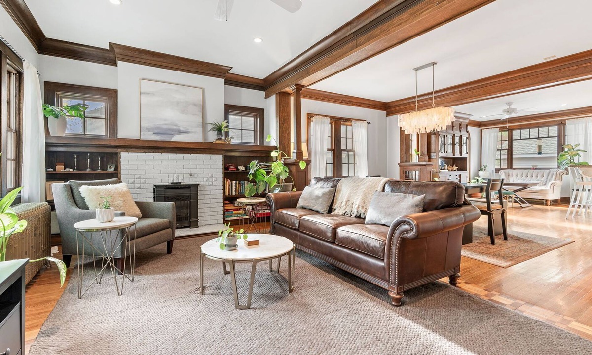 Linden Hills House | MINNeSTAY* Linden Hills Haven