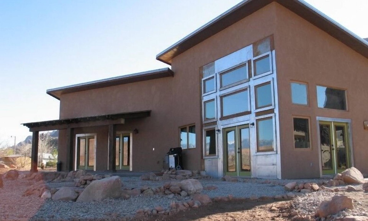 Moab House | Moab Panorama Oasis, Amazing Views, Near Arches Wifi, Monthly