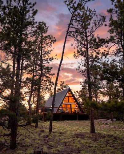 Florissant House | Modern A-frame w/hot tub + view