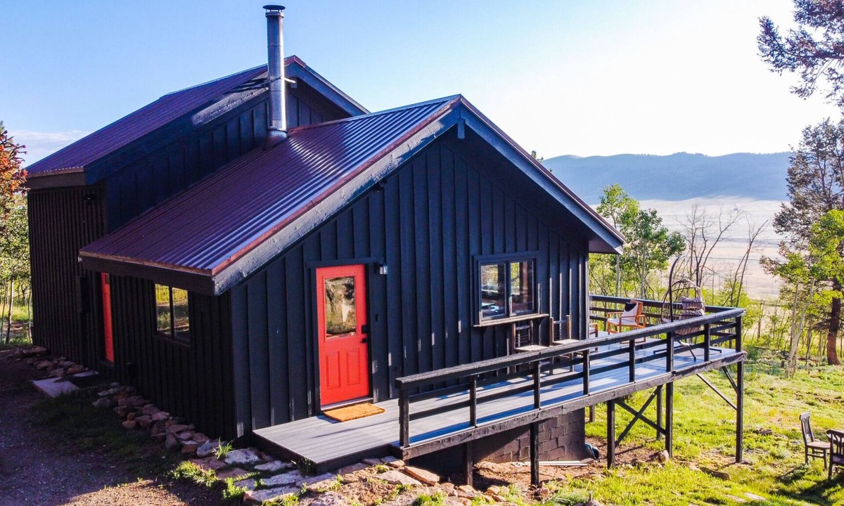 Fairplay Cabin | Modern Fairplay Cabin on 2.5 Acres - 33mi to Breckenridge