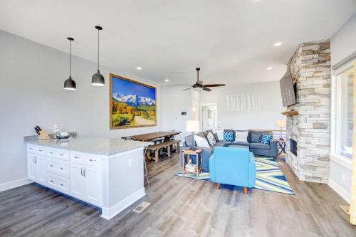 Woodland Park House | Mountain-View Escape Near Downtown 33135eight