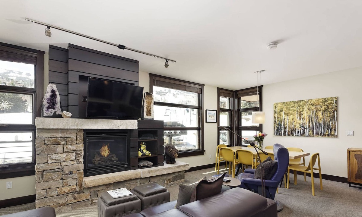 Snowmass Village Condo | New Listing For Winter 2023/24! Best Ski-In/Out Location In Snowmass! Above Kids Ski School. W/D, FP